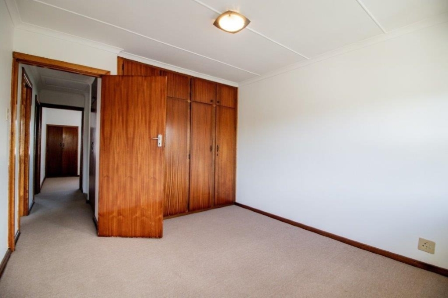 To Let 3 Bedroom Property for Rent in Beacon Bay Eastern Cape